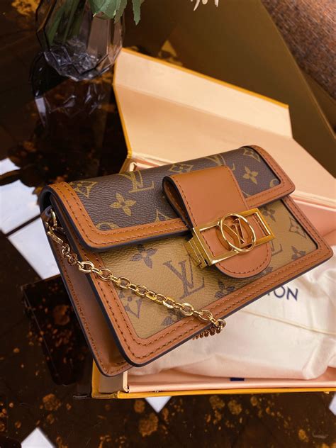 louis vuitton dauphine chain wallet|louis vuitton chain shoulder bag.